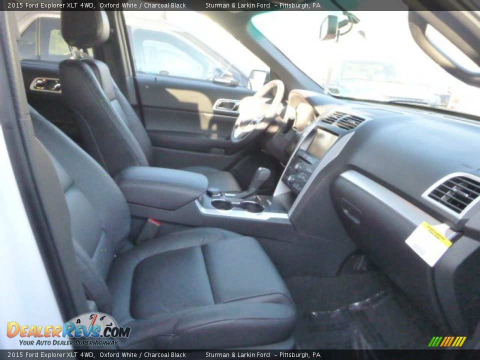 2015 Ford Explorer XLT 4WD Oxford White / Charcoal Black Photo #8