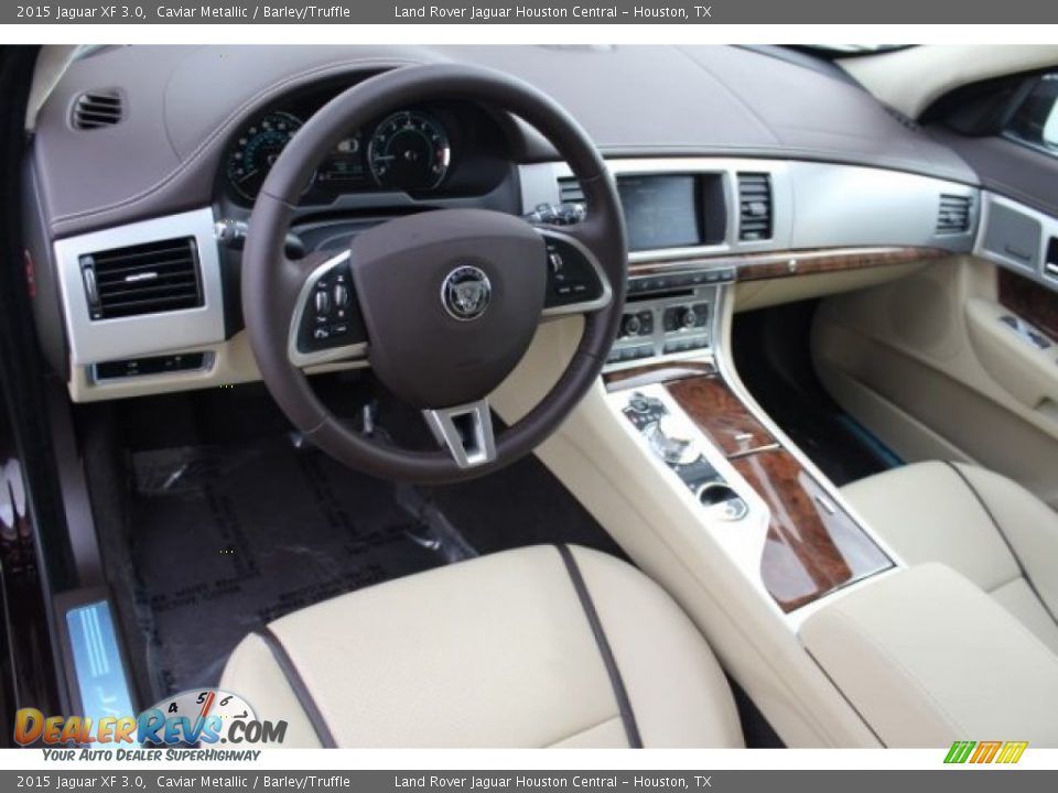 Barley/Truffle Interior - 2015 Jaguar XF 3.0 Photo #13