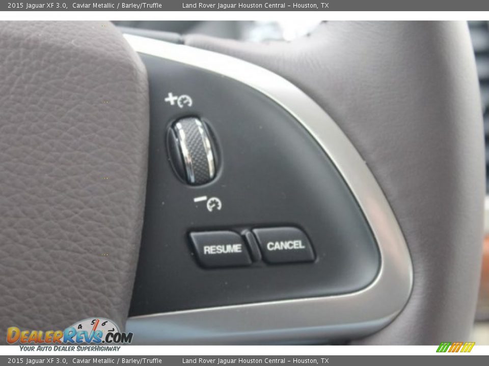 Controls of 2015 Jaguar XF 3.0 Photo #17