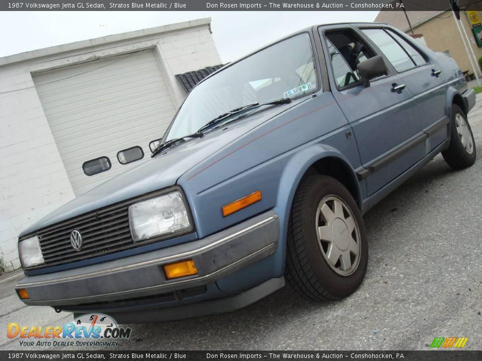 1987 Volkswagen Jetta GL Sedan Stratos Blue Metallic / Blue Photo #2