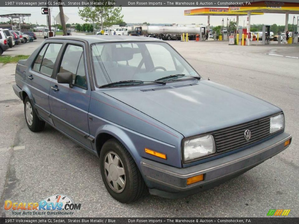 1987 Volkswagen Jetta GL Sedan Stratos Blue Metallic / Blue Photo #4