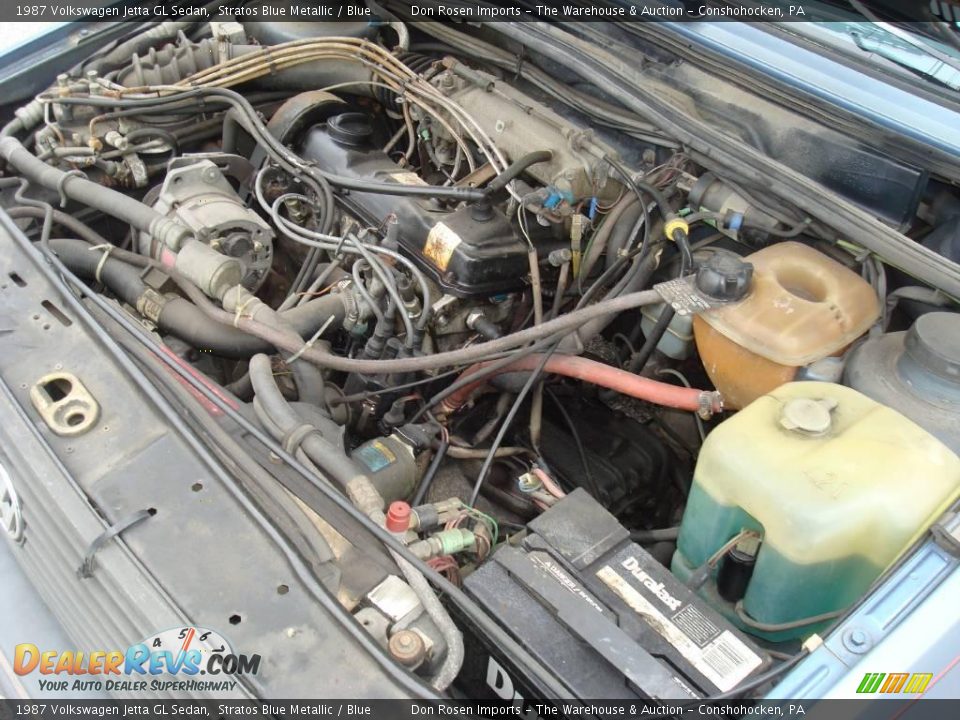 1987 Volkswagen Jetta GL Sedan Stratos Blue Metallic / Blue Photo #18