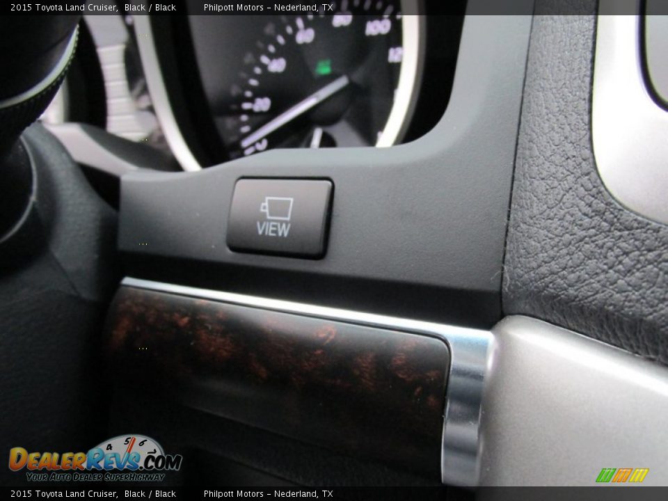 2015 Toyota Land Cruiser Black / Black Photo #36