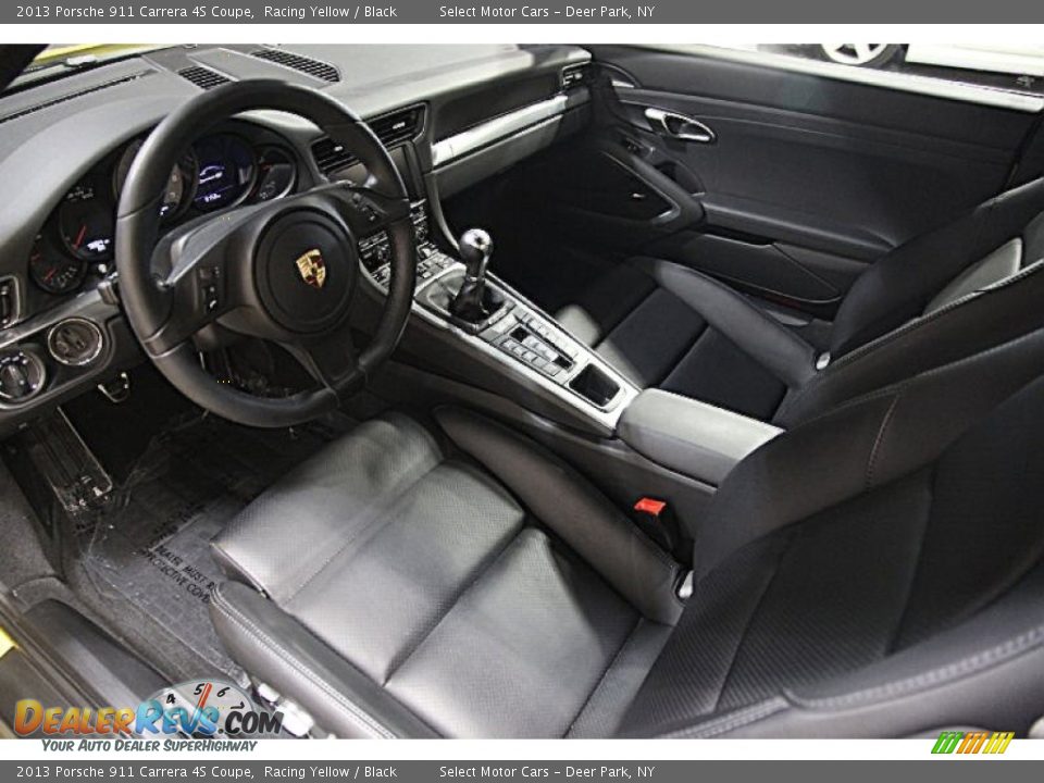 2013 Porsche 911 Carrera 4S Coupe Racing Yellow / Black Photo #8
