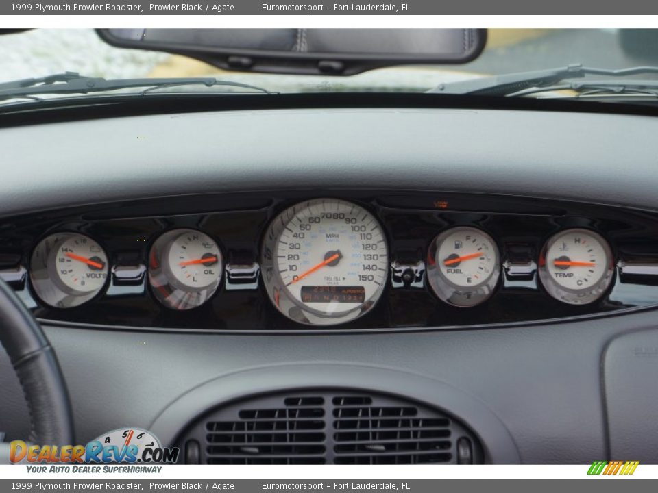 1999 Plymouth Prowler Roadster Gauges Photo #59