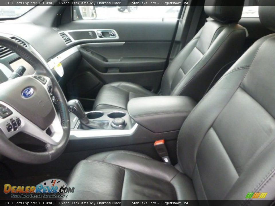 2013 Ford Explorer XLT 4WD Tuxedo Black Metallic / Charcoal Black Photo #9