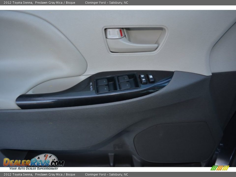 2012 Toyota Sienna Predawn Gray Mica / Bisque Photo #8