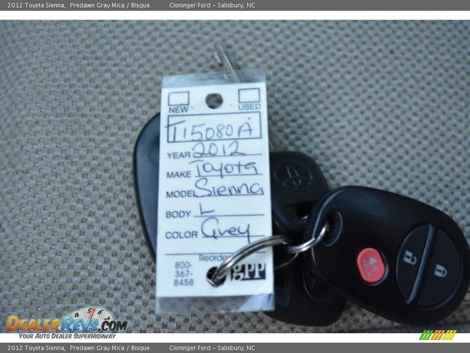 2012 Toyota Sienna Predawn Gray Mica / Bisque Photo #25