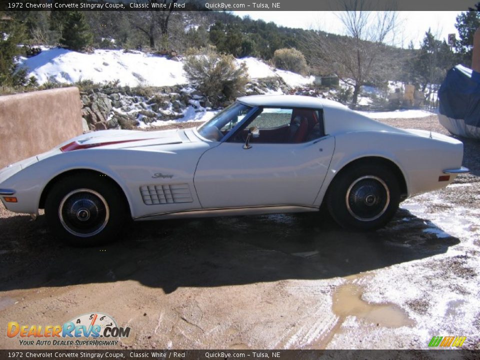 1972 Chevrolet Corvette Stingray Coupe Classic White / Red Photo #2