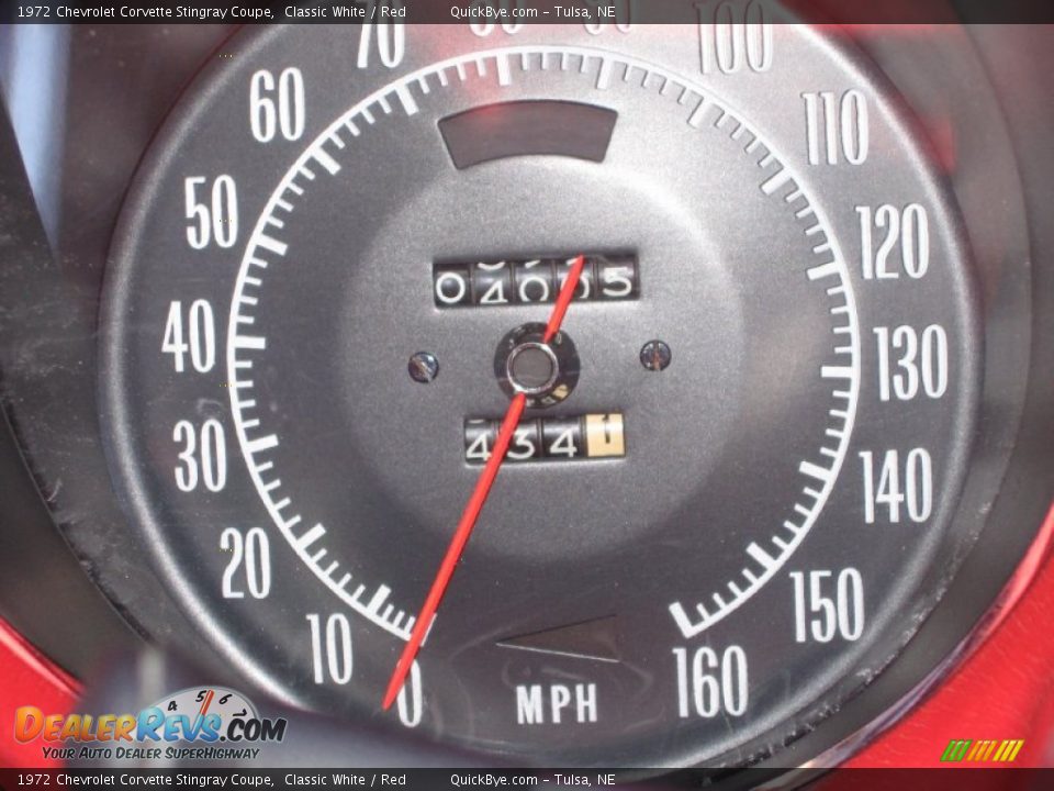 1972 Chevrolet Corvette Stingray Coupe Classic White / Red Photo #5
