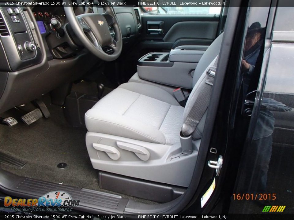 2015 Chevrolet Silverado 1500 WT Crew Cab 4x4 Black / Jet Black Photo #3