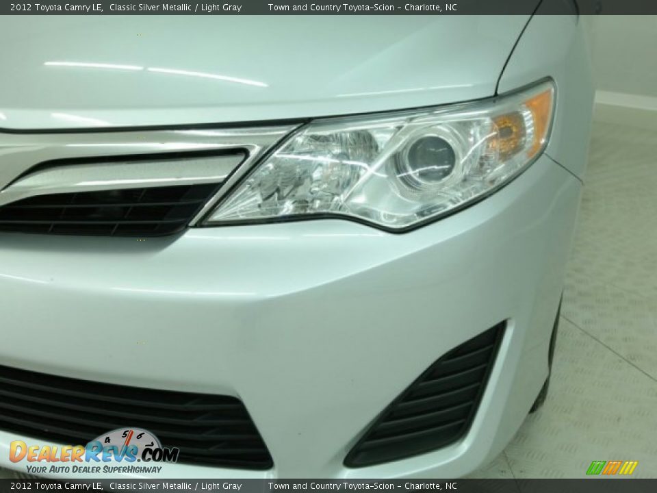 2012 Toyota Camry LE Classic Silver Metallic / Light Gray Photo #8