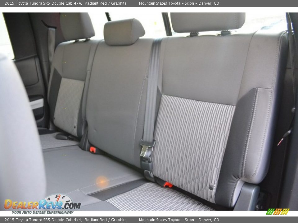 2015 Toyota Tundra SR5 Double Cab 4x4 Radiant Red / Graphite Photo #7