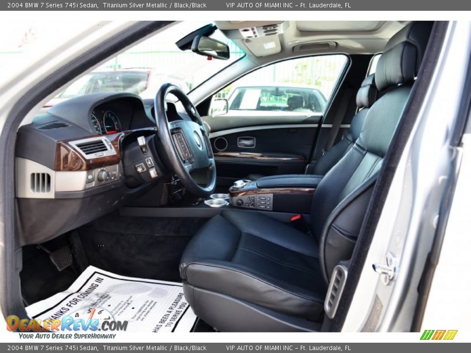 2004 BMW 7 Series 745i Sedan Titanium Silver Metallic / Black/Black Photo #15