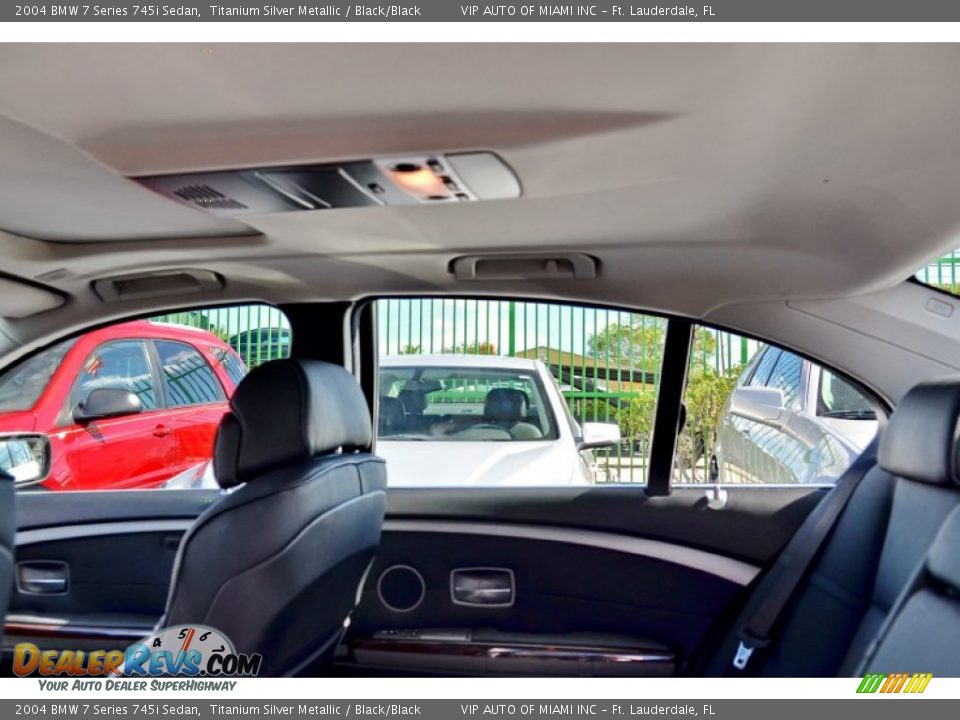 2004 BMW 7 Series 745i Sedan Titanium Silver Metallic / Black/Black Photo #35