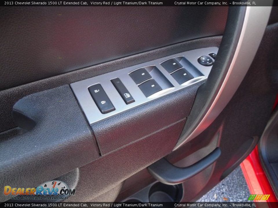 2013 Chevrolet Silverado 1500 LT Extended Cab Victory Red / Light Titanium/Dark Titanium Photo #17