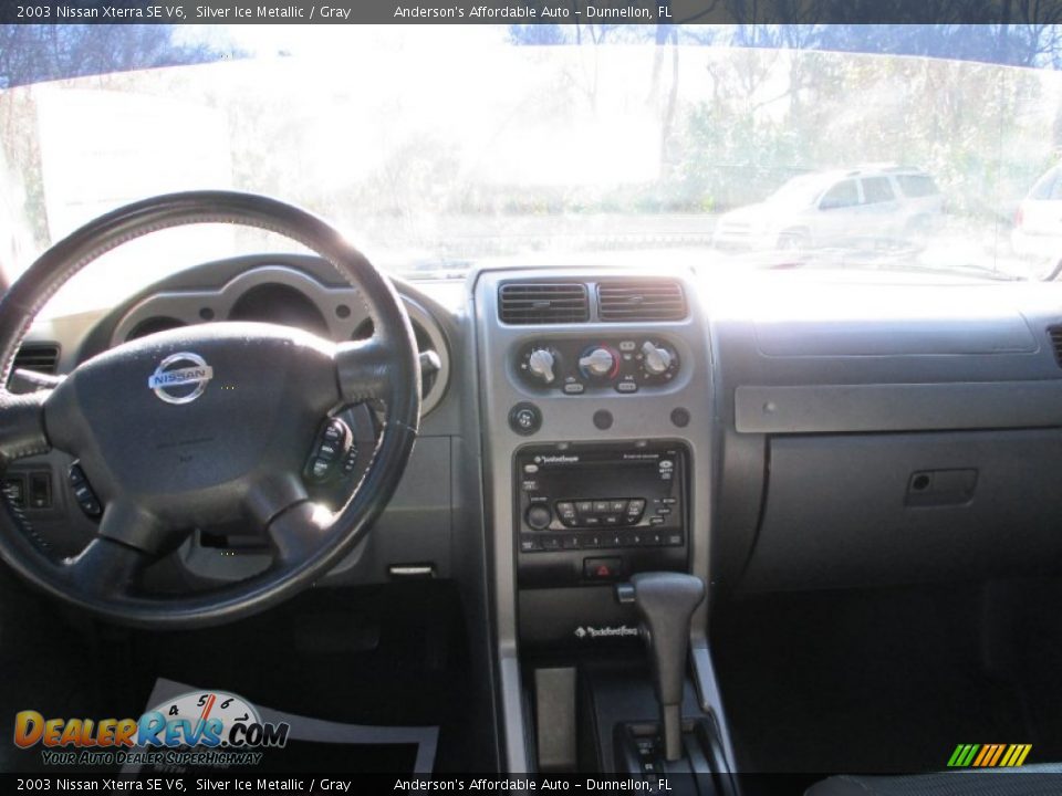 2003 Nissan Xterra SE V6 Silver Ice Metallic / Gray Photo #11