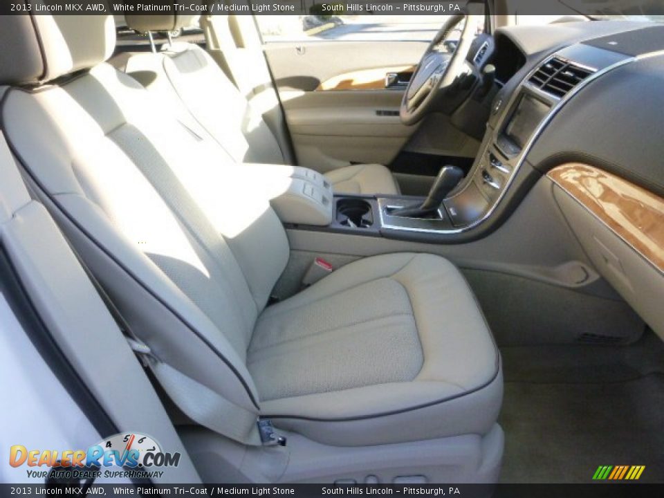 2013 Lincoln MKX AWD White Platinum Tri-Coat / Medium Light Stone Photo #11