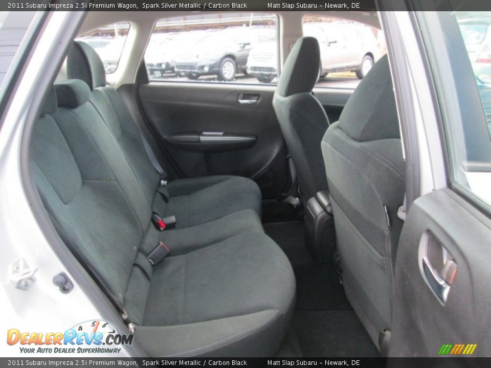 2011 Subaru Impreza 2.5i Premium Wagon Spark Silver Metallic / Carbon Black Photo #18