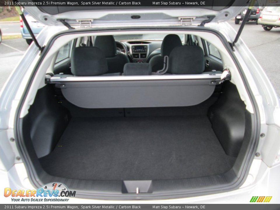 2011 Subaru Impreza 2.5i Premium Wagon Spark Silver Metallic / Carbon Black Photo #19