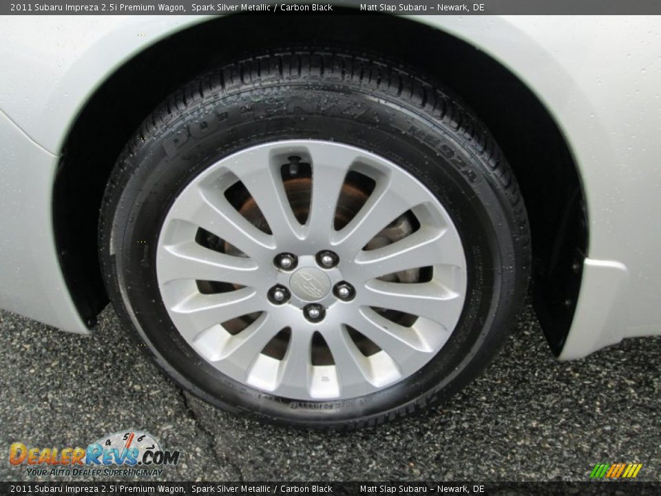 2011 Subaru Impreza 2.5i Premium Wagon Spark Silver Metallic / Carbon Black Photo #22
