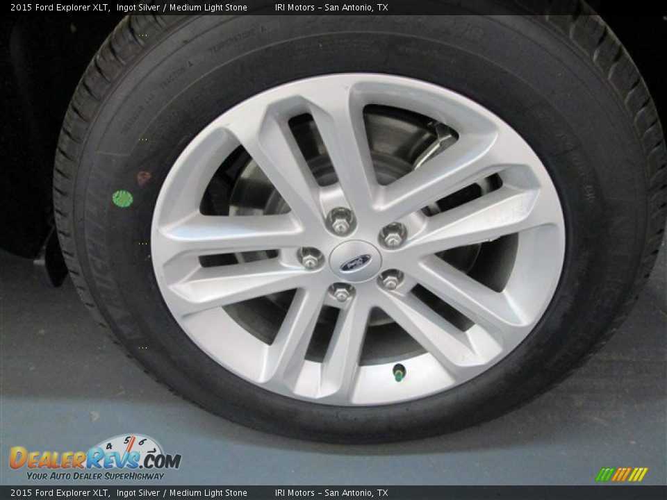 2015 Ford Explorer XLT Ingot Silver / Medium Light Stone Photo #4