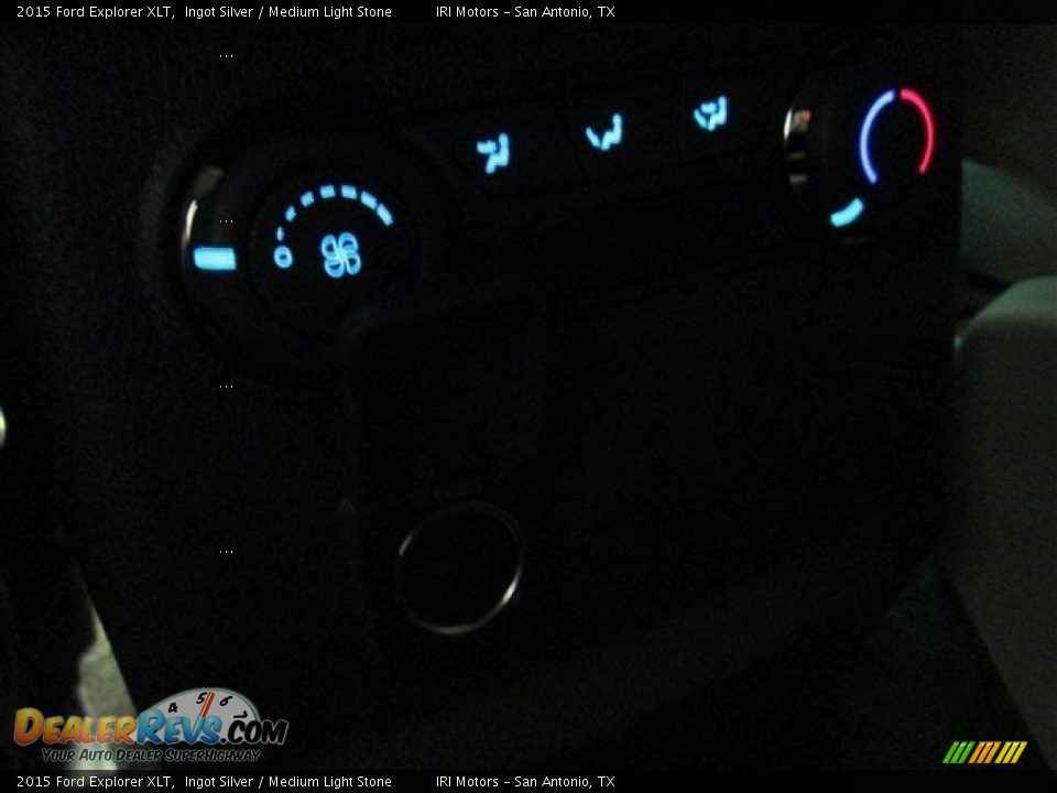 2015 Ford Explorer XLT Ingot Silver / Medium Light Stone Photo #11