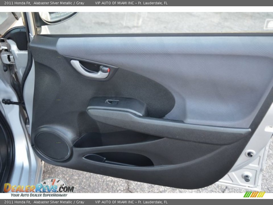2011 Honda Fit Alabaster Silver Metallic / Gray Photo #26