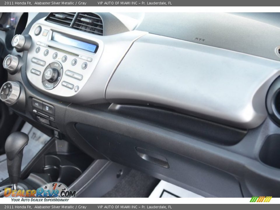 2011 Honda Fit Alabaster Silver Metallic / Gray Photo #28