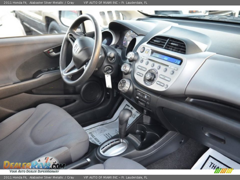 2011 Honda Fit Alabaster Silver Metallic / Gray Photo #29