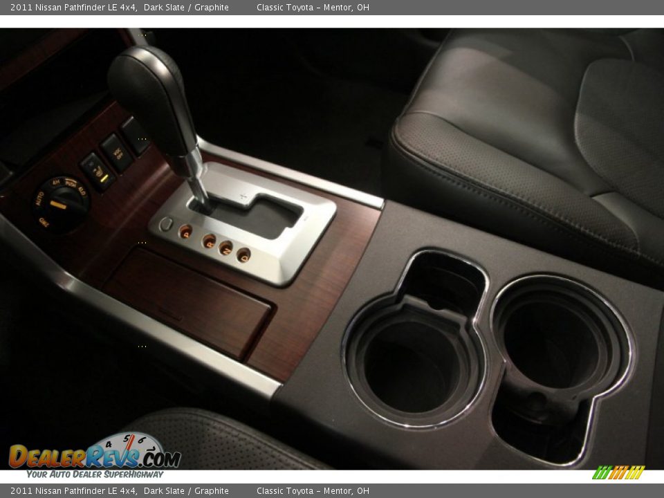 2011 Nissan Pathfinder LE 4x4 Dark Slate / Graphite Photo #16