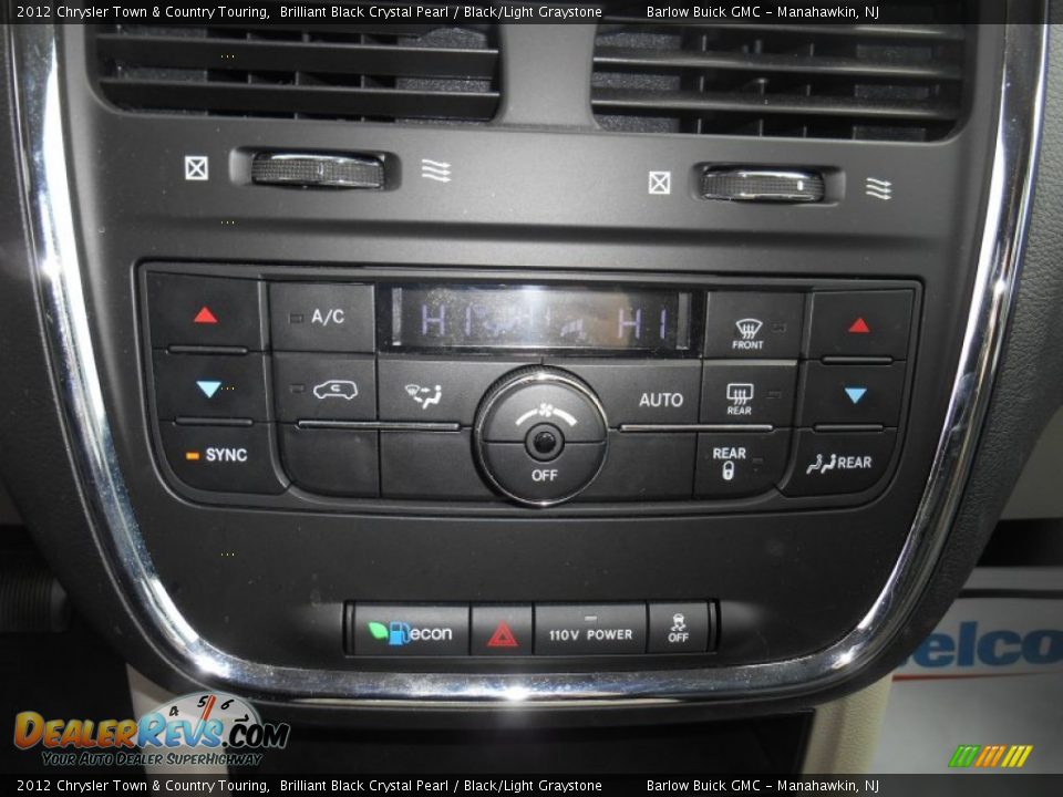 2012 Chrysler Town & Country Touring Brilliant Black Crystal Pearl / Black/Light Graystone Photo #21