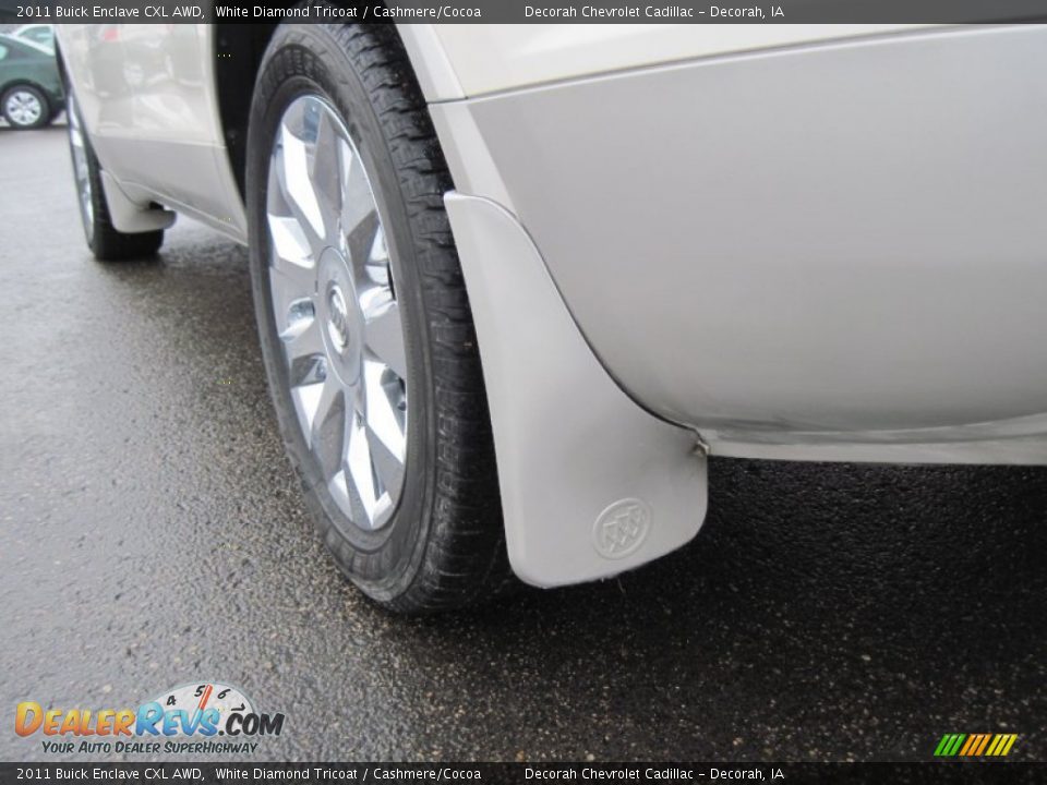 2011 Buick Enclave CXL AWD White Diamond Tricoat / Cashmere/Cocoa Photo #8
