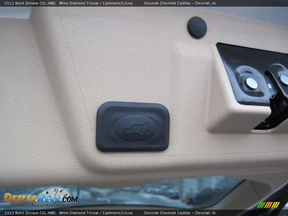 2011 Buick Enclave CXL AWD White Diamond Tricoat / Cashmere/Cocoa Photo #18