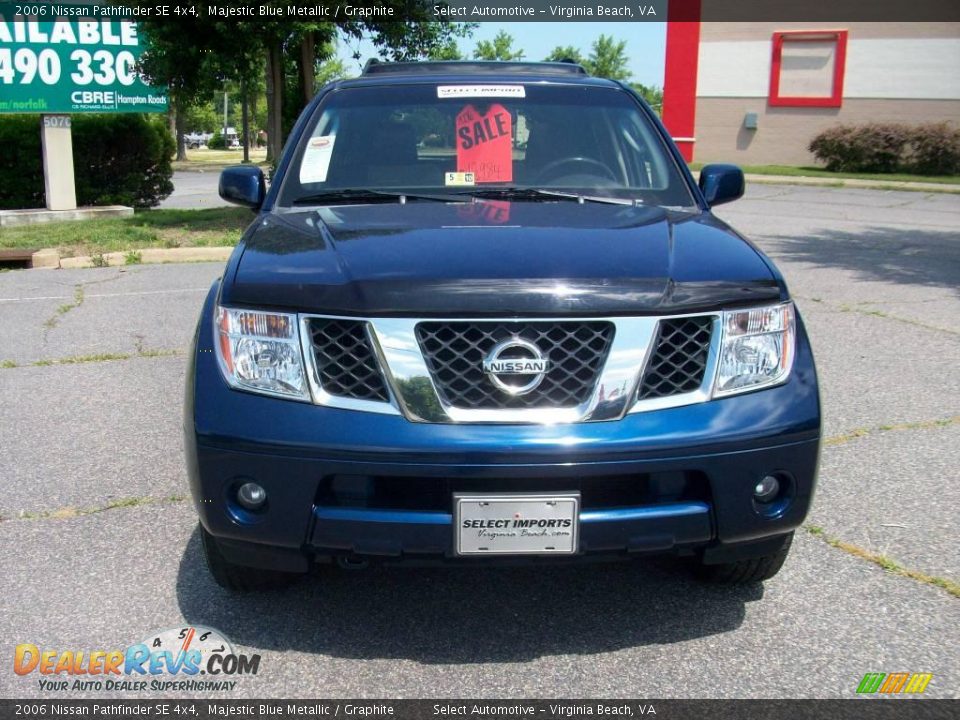 2006 Nissan Pathfinder SE 4x4 Majestic Blue Metallic / Graphite Photo #5