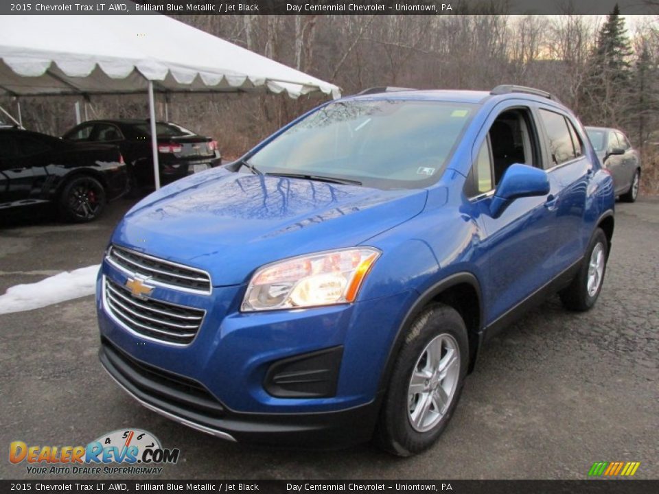 Front 3/4 View of 2015 Chevrolet Trax LT AWD Photo #10