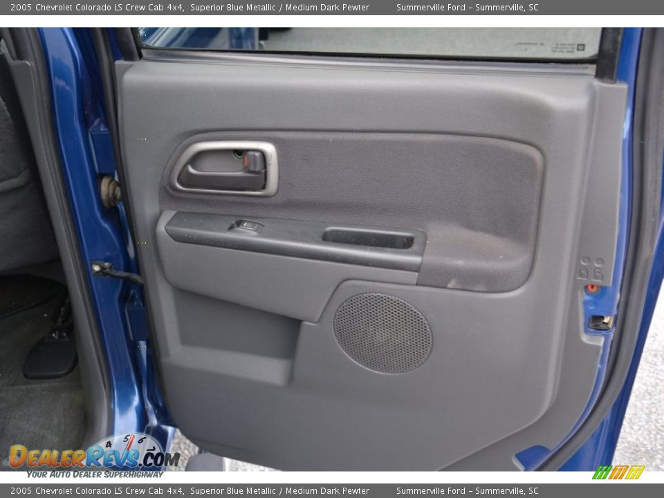 2005 Chevrolet Colorado LS Crew Cab 4x4 Superior Blue Metallic / Medium Dark Pewter Photo #16
