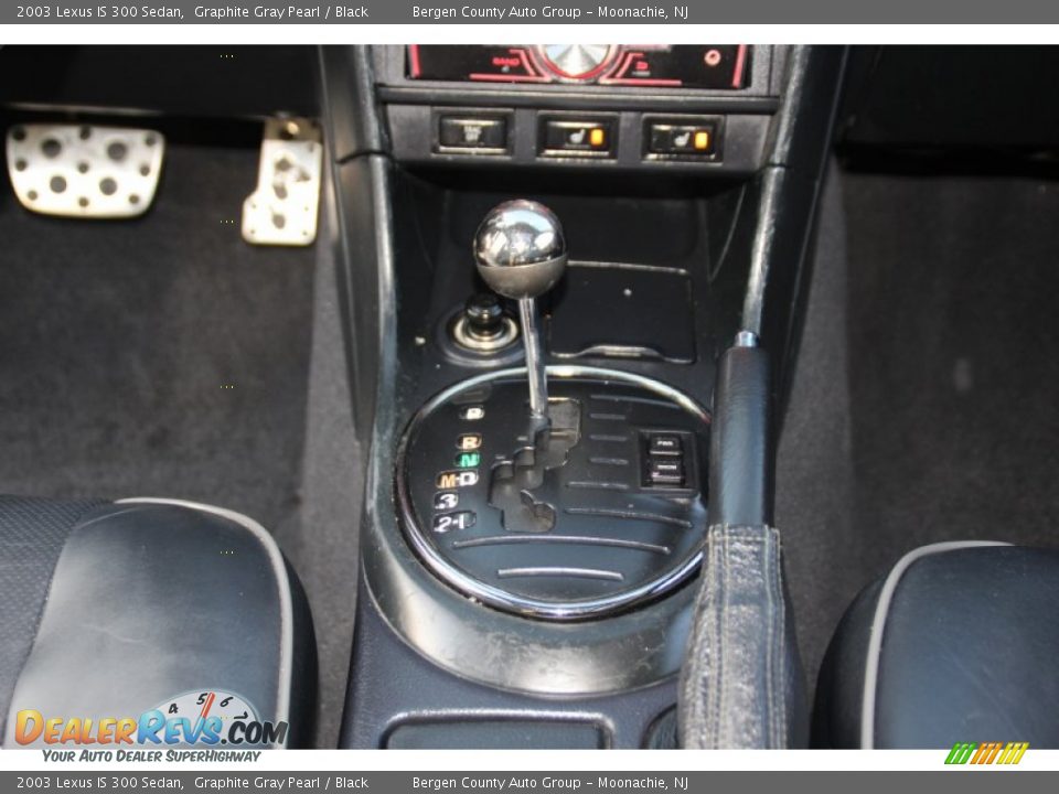 2003 Lexus IS 300 Sedan Graphite Gray Pearl / Black Photo #18