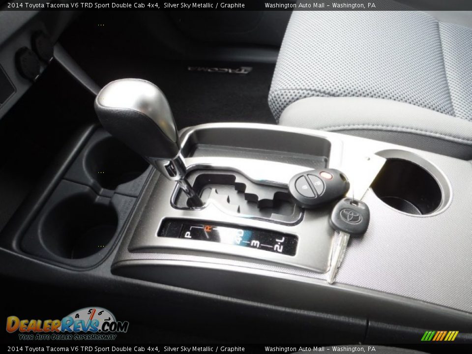 2014 Toyota Tacoma V6 TRD Sport Double Cab 4x4 Silver Sky Metallic / Graphite Photo #16