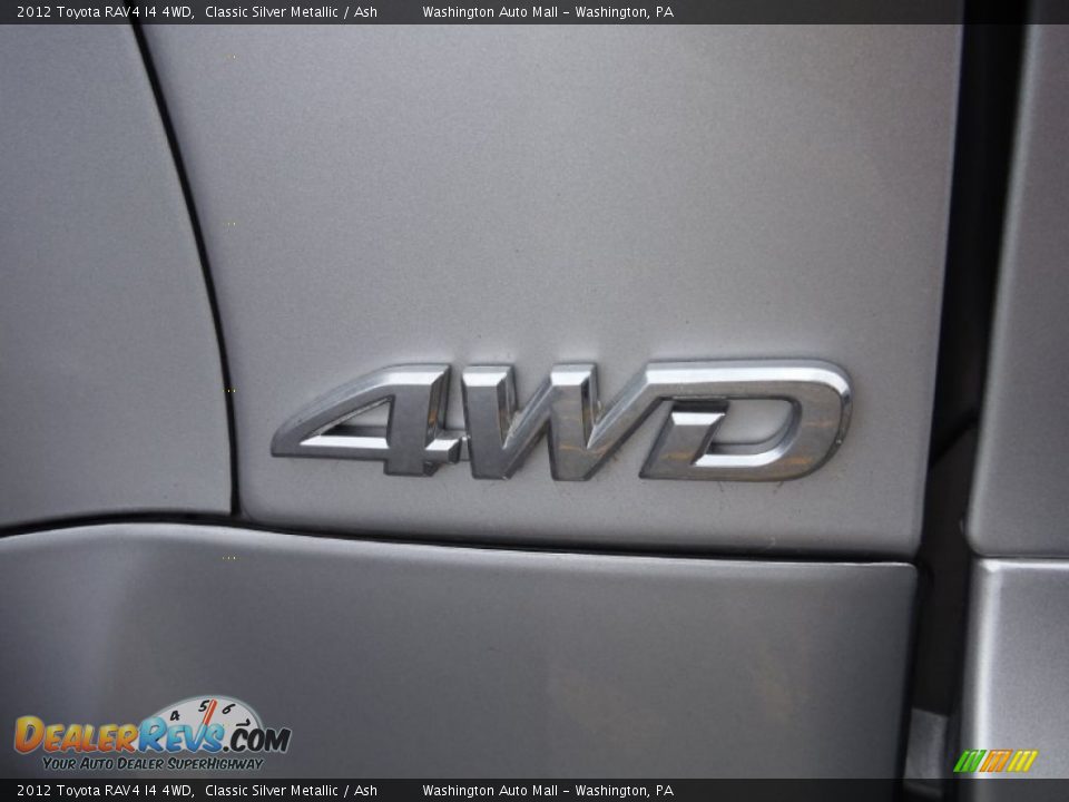 2012 Toyota RAV4 I4 4WD Classic Silver Metallic / Ash Photo #8