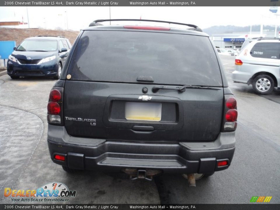 2006 Chevrolet TrailBlazer LS 4x4 Dark Gray Metallic / Light Gray Photo #7