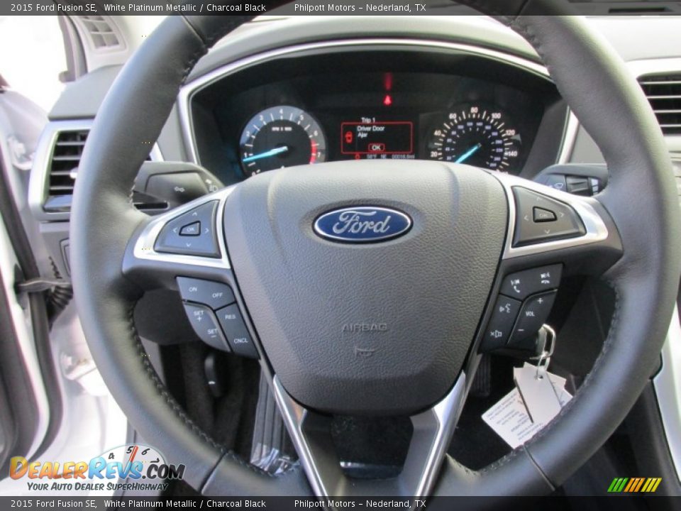 2015 Ford Fusion SE White Platinum Metallic / Charcoal Black Photo #30