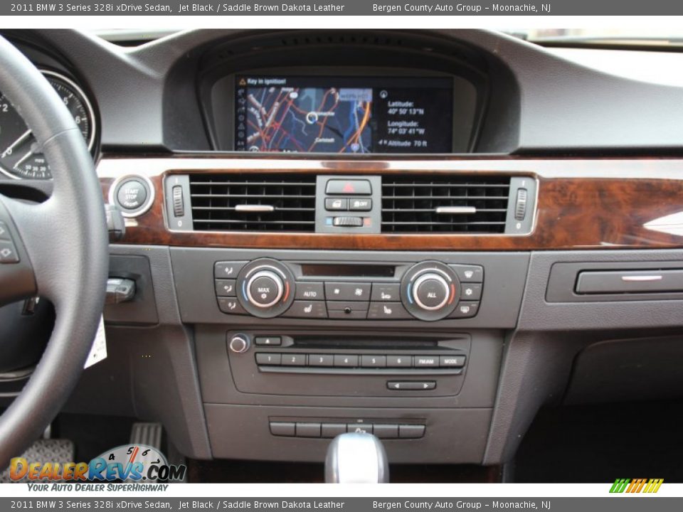 2011 BMW 3 Series 328i xDrive Sedan Jet Black / Saddle Brown Dakota Leather Photo #16