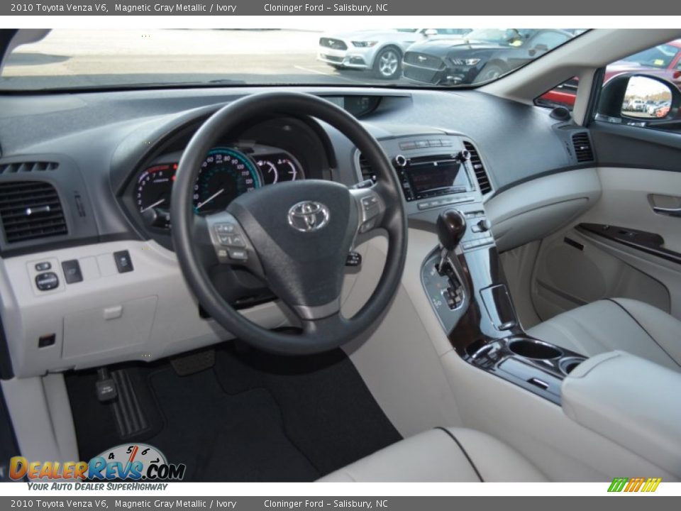 2010 Toyota Venza V6 Magnetic Gray Metallic / Ivory Photo #10