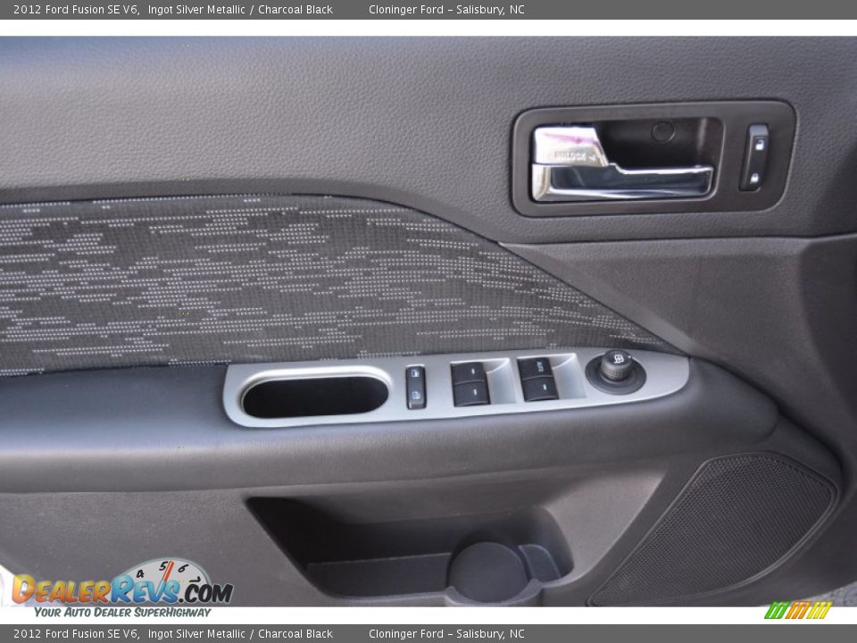 2012 Ford Fusion SE V6 Ingot Silver Metallic / Charcoal Black Photo #8
