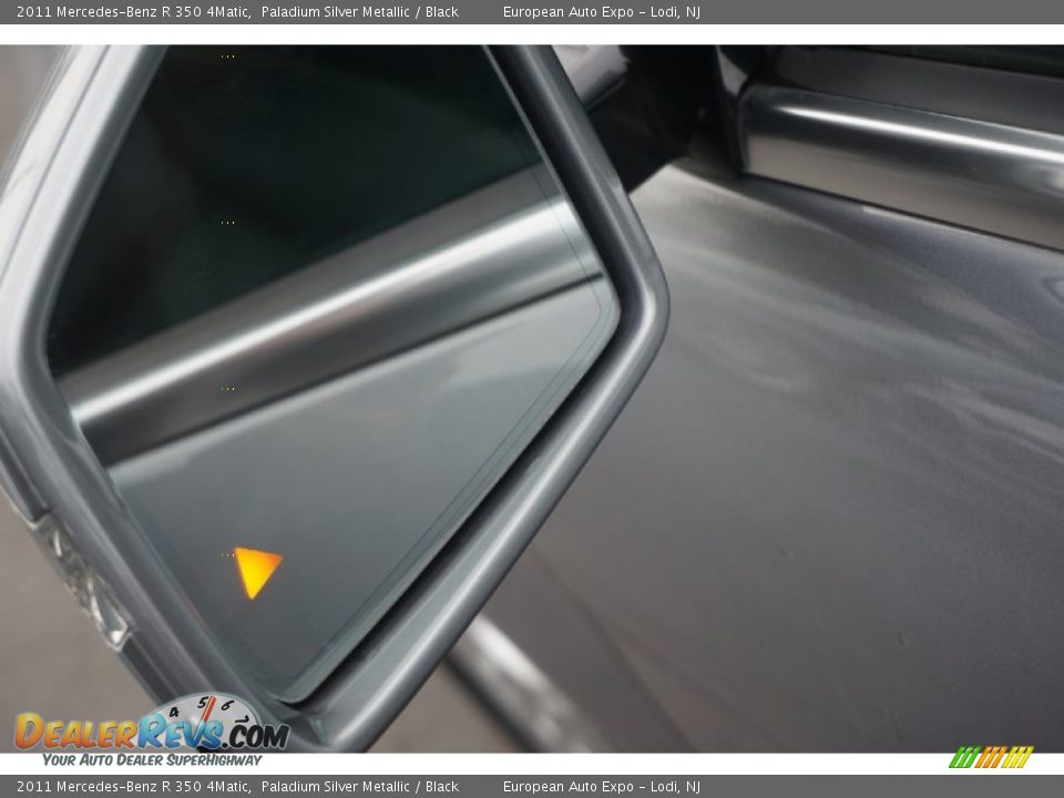 2011 Mercedes-Benz R 350 4Matic Paladium Silver Metallic / Black Photo #18