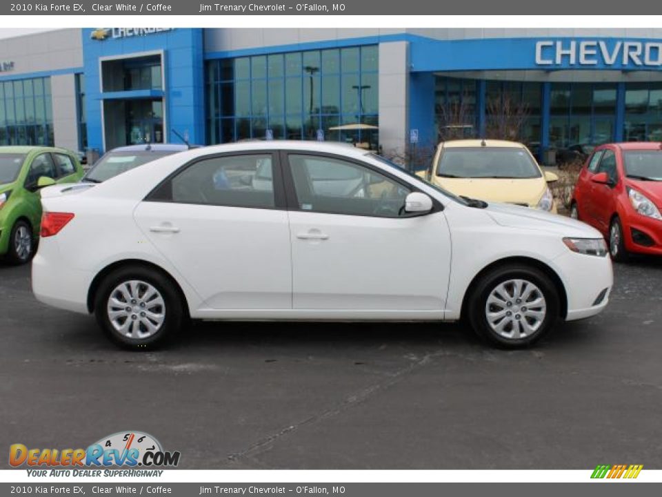2010 Kia Forte EX Clear White / Coffee Photo #1