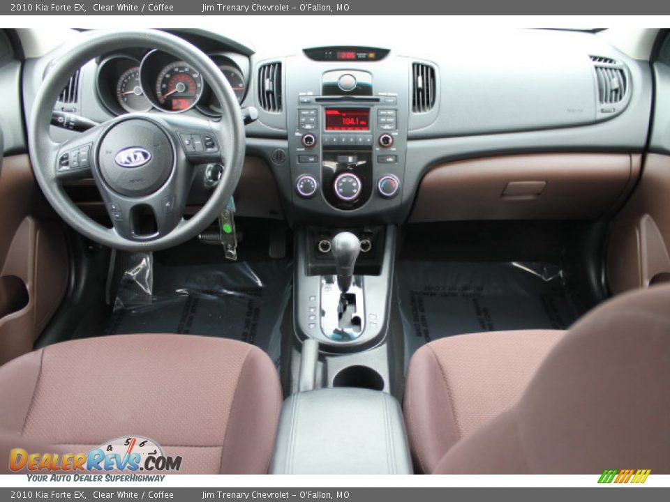 2010 Kia Forte EX Clear White / Coffee Photo #10