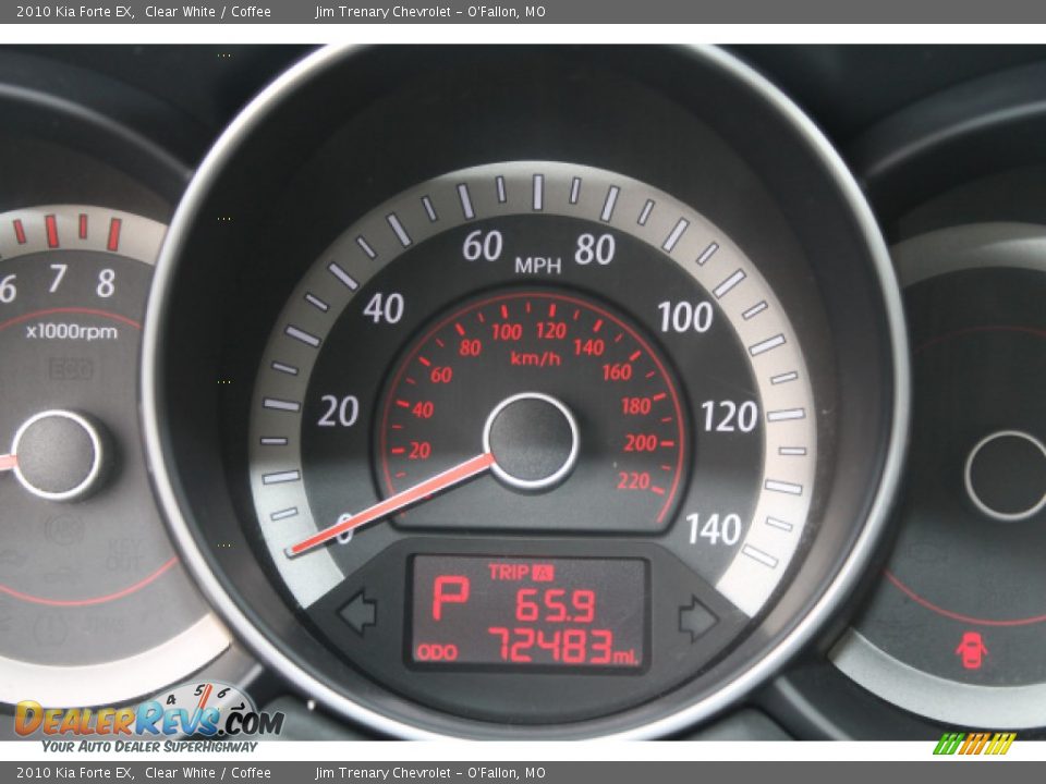 2010 Kia Forte EX Clear White / Coffee Photo #14