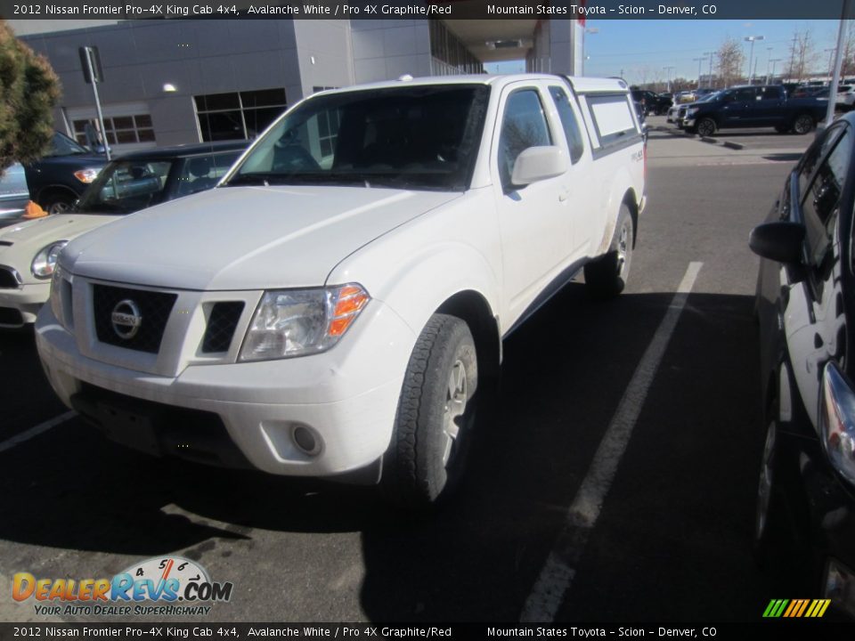 2012 Nissan Frontier Pro-4X King Cab 4x4 Avalanche White / Pro 4X Graphite/Red Photo #2